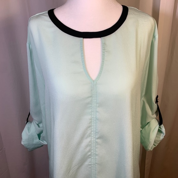 New York & Company Mint Green Tunic Top - Picture 4 of 8